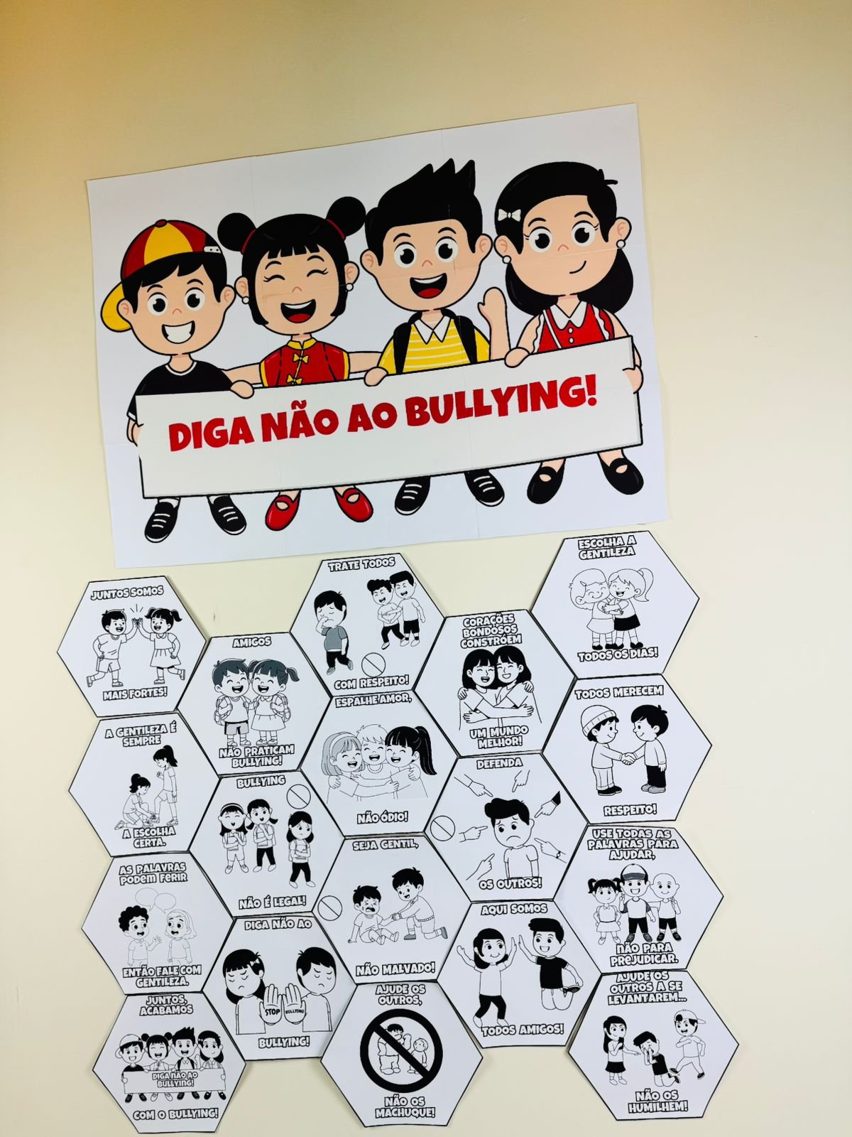 KIT BULLYING- PAINEL COLABORATIVO E LAPBOOK - Imagem 5
