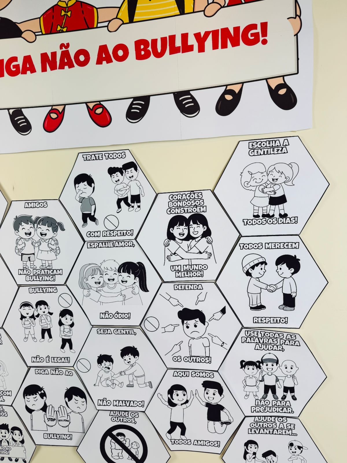 KIT BULLYING- PAINEL COLABORATIVO E LAPBOOK - Imagem 4